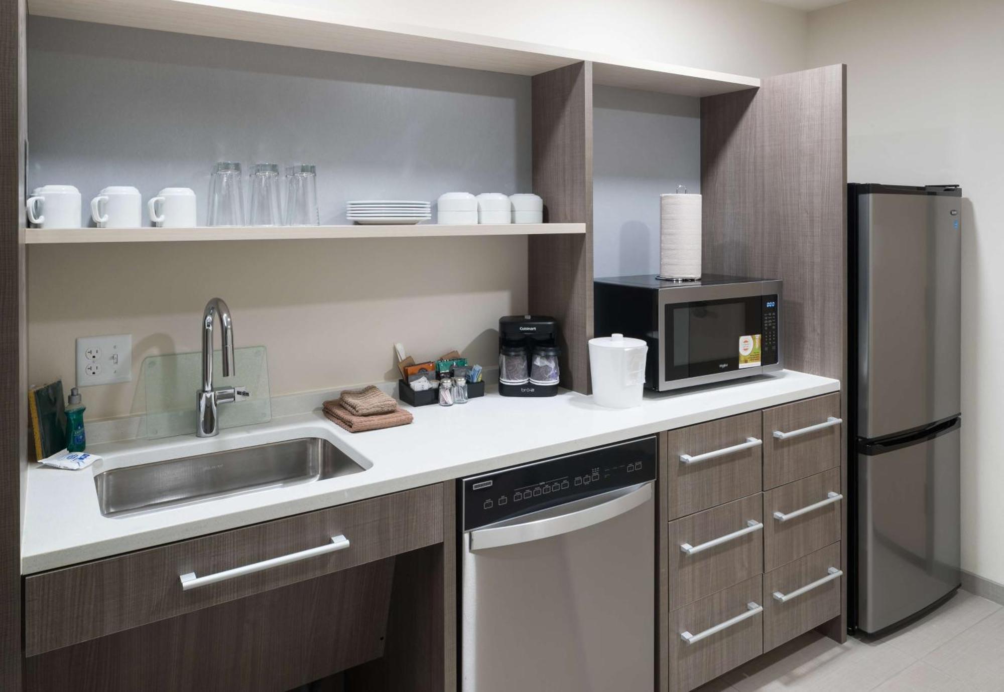 Home2 Suites By Hilton Cape Canaveral Cruise Port Luaran gambar