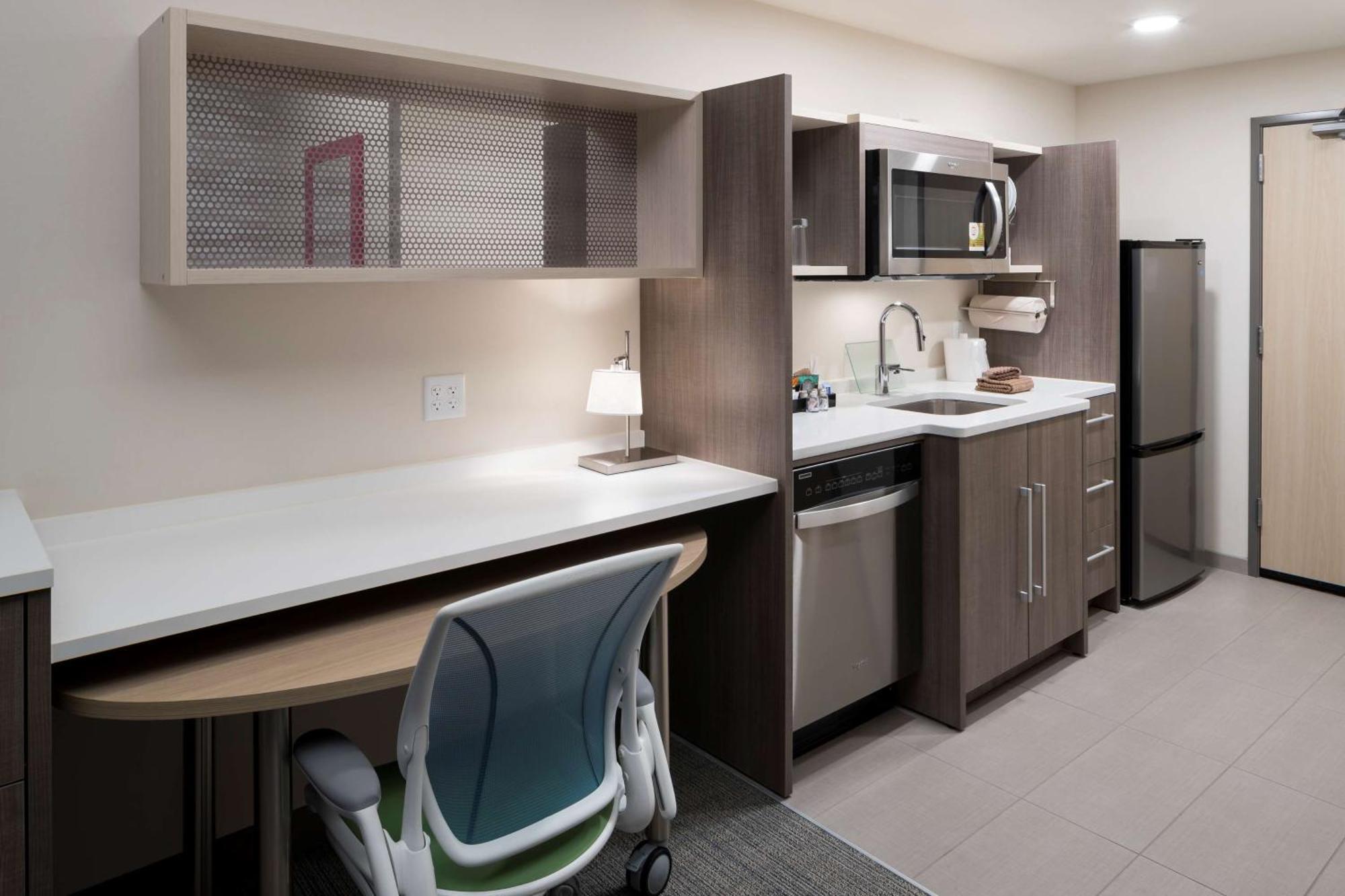 Home2 Suites By Hilton Cape Canaveral Cruise Port Luaran gambar