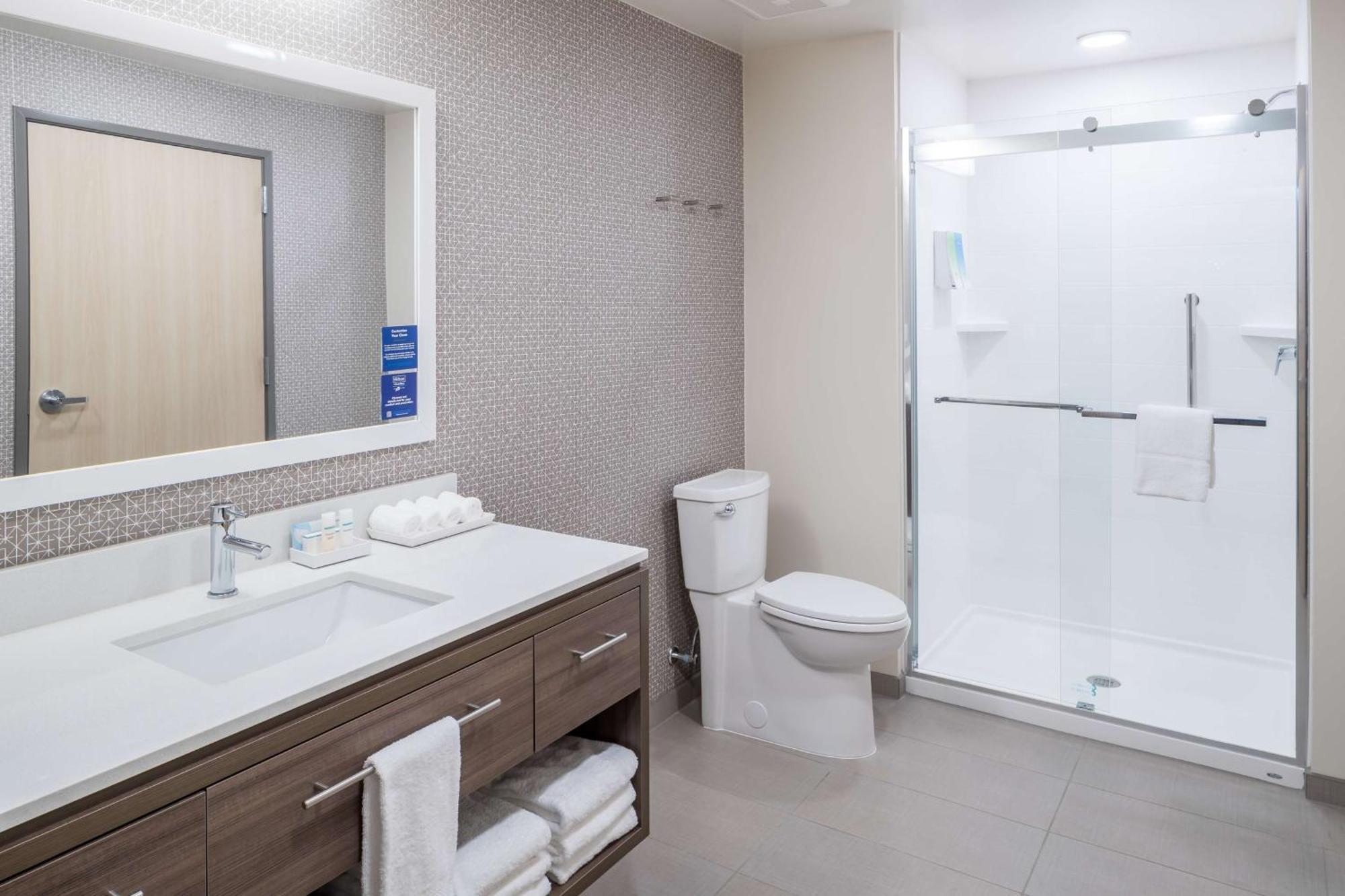 Home2 Suites By Hilton Cape Canaveral Cruise Port Luaran gambar