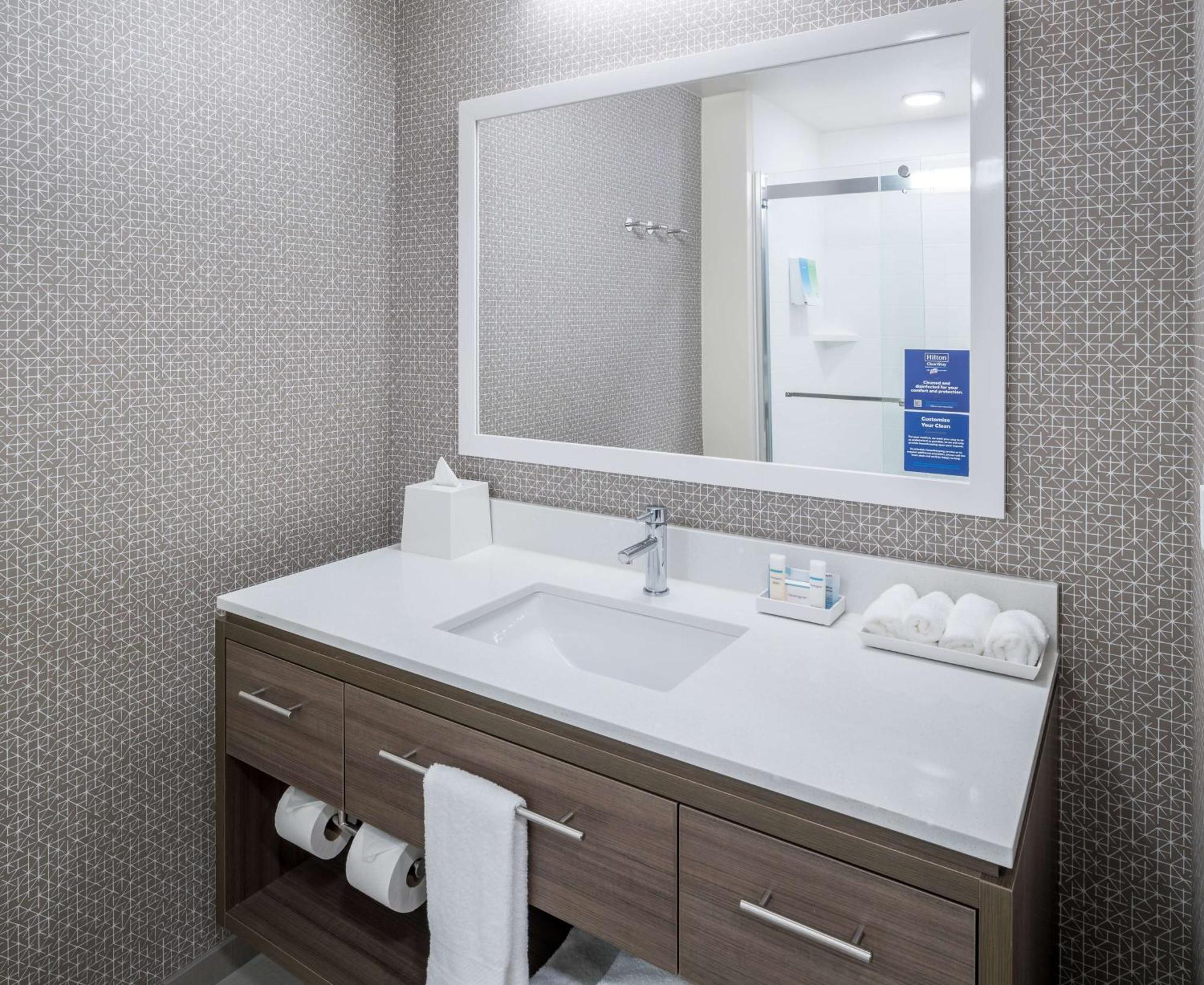 Home2 Suites By Hilton Cape Canaveral Cruise Port Luaran gambar